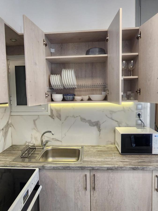 Newly Renovated Apartment 7 Min Walk From Acropolis Athens Luaran gambar