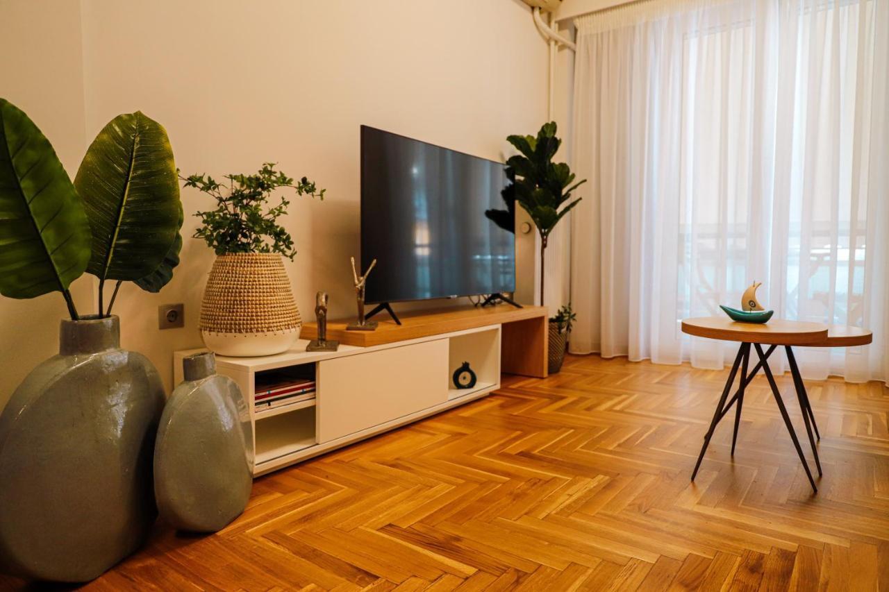 Newly Renovated Apartment 7 Min Walk From Acropolis Athens Luaran gambar