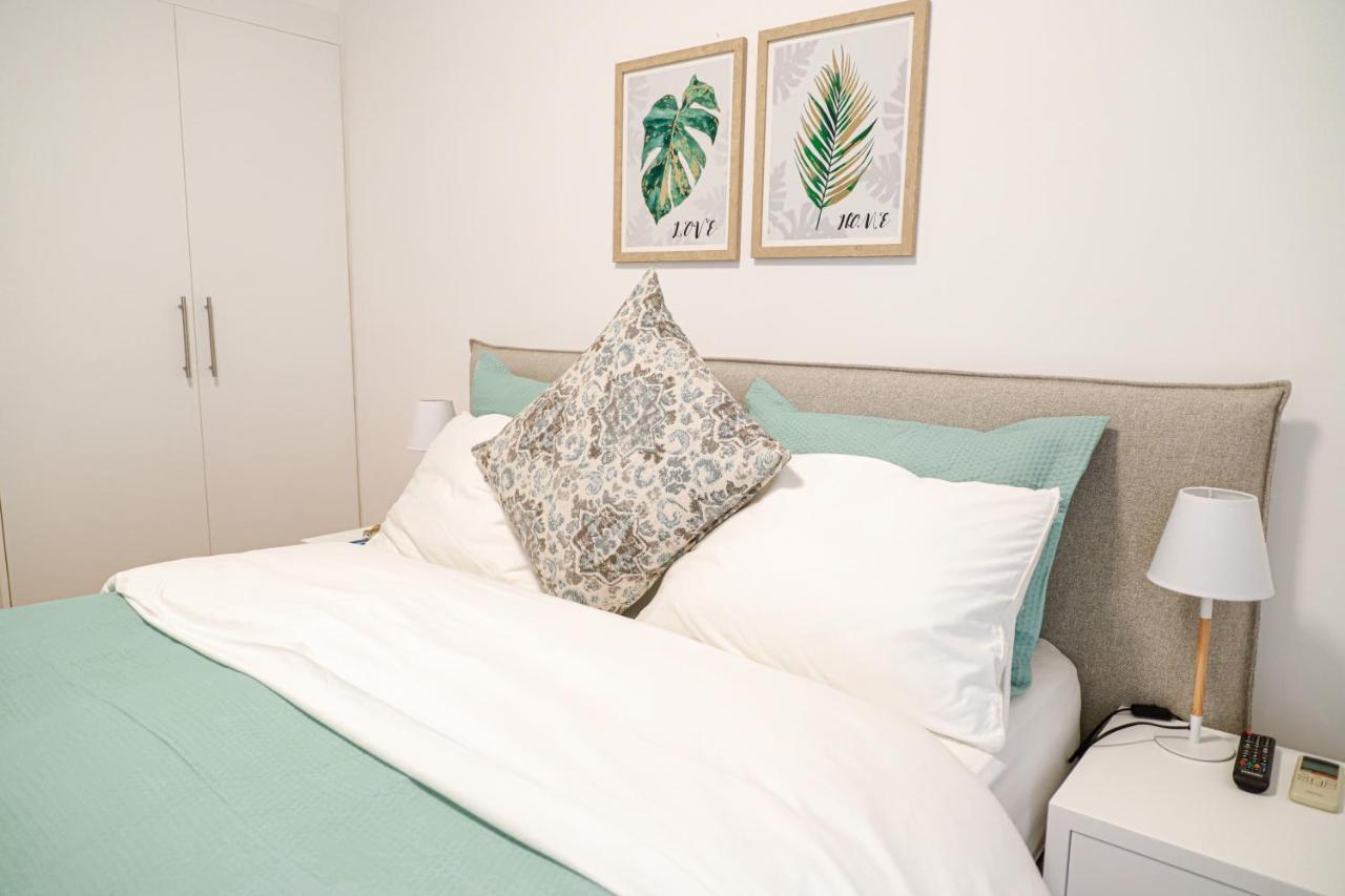 Newly Renovated Apartment 7 Min Walk From Acropolis Athens Luaran gambar