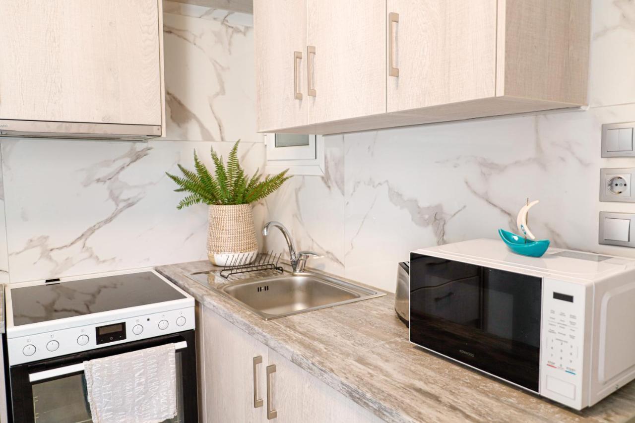 Newly Renovated Apartment 7 Min Walk From Acropolis Athens Luaran gambar